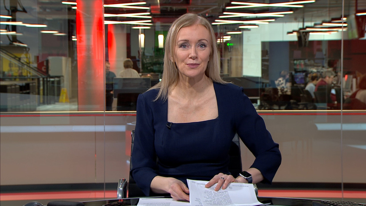 03.07 - 13.30.00 - BBC Wales Today. The latest news, sport, weather a....ts_snapshot_11.30.790