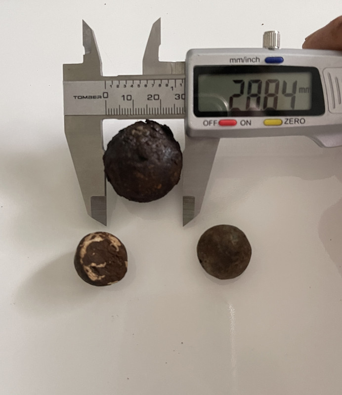 4560E2F5-25ED-47DD-98E2-067502B84A3C_1_201_a