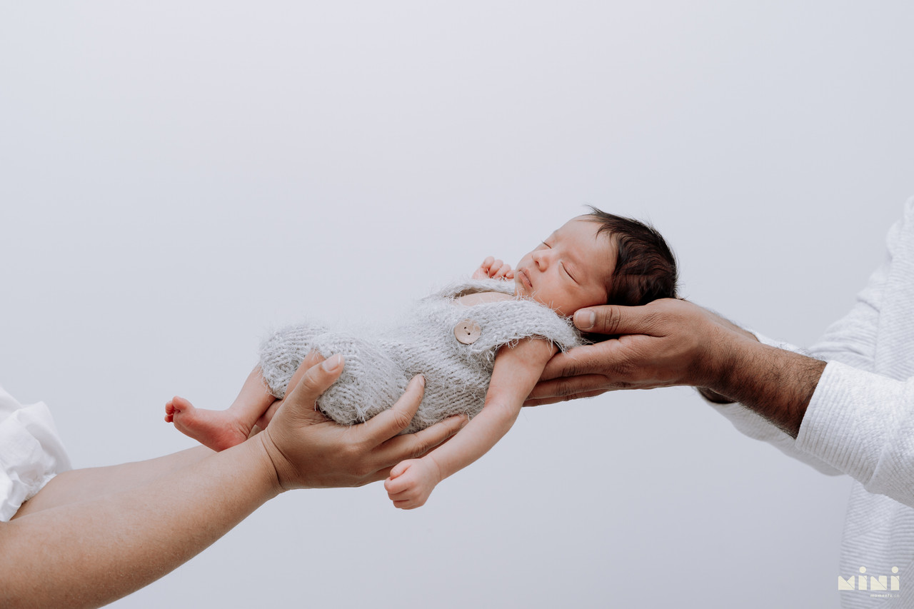 South Indian newborn photographer Birmingham — peaceful first days at home