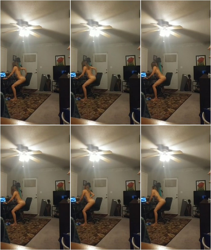 [Image: masturbating-in-front-of-comp-2.jpg]