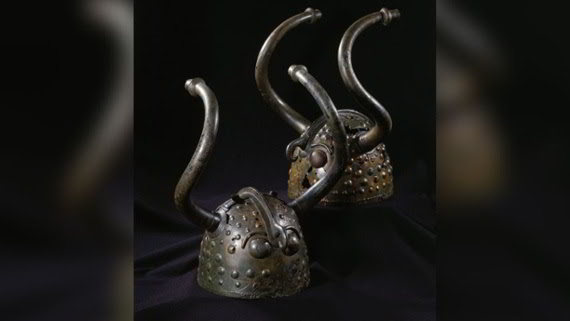 Gli elmi vichinghi con le corna provenivano in realt da una civilt diversa dicono gli archeologi