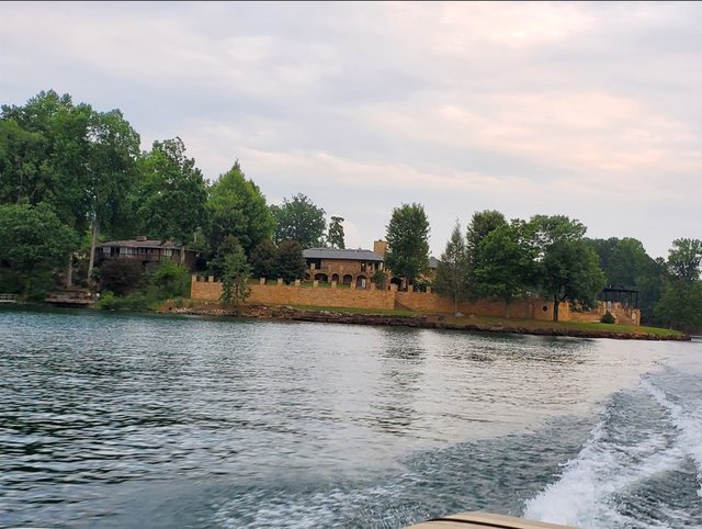 [Image: 20240726-Castle.jpg]