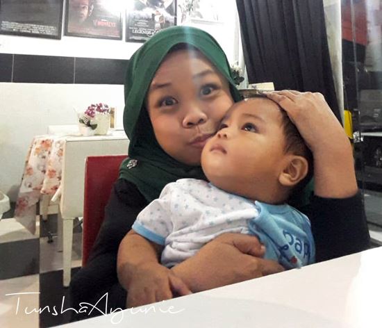 MY BABY BOO UMAR YANG BECOK DAH 8 BULAN ! MY BABY BOO UMAR YANG BECOK DAH 8 BULAN !