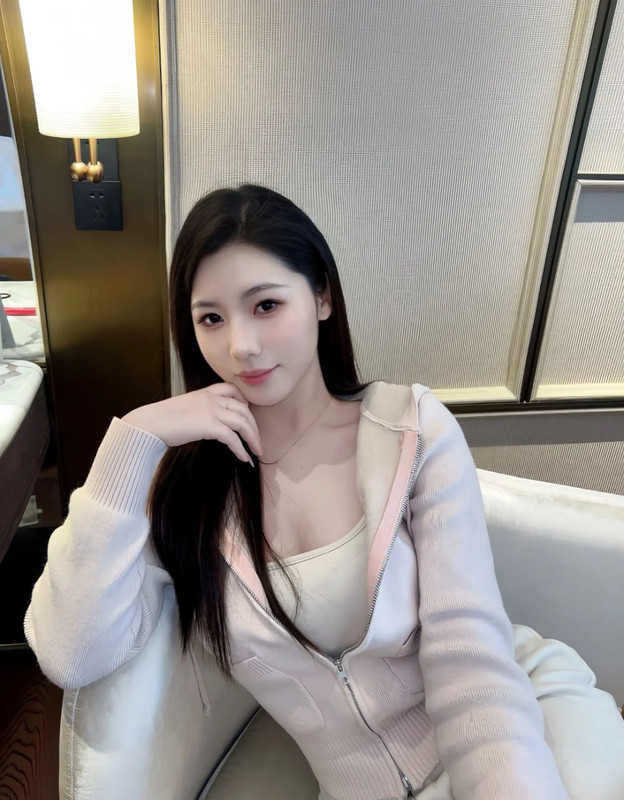熱情主動的台南外送正妹
