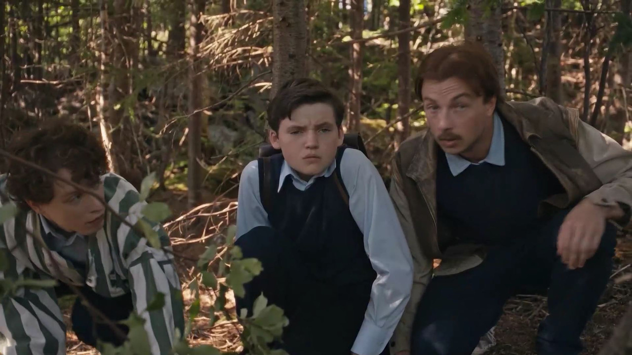 Son.of.a.Critch.S02E04.1080p.WEBRip_00_15_38_00_62