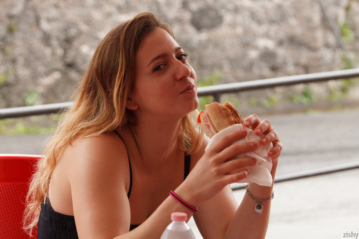 full_065_1446121129554806