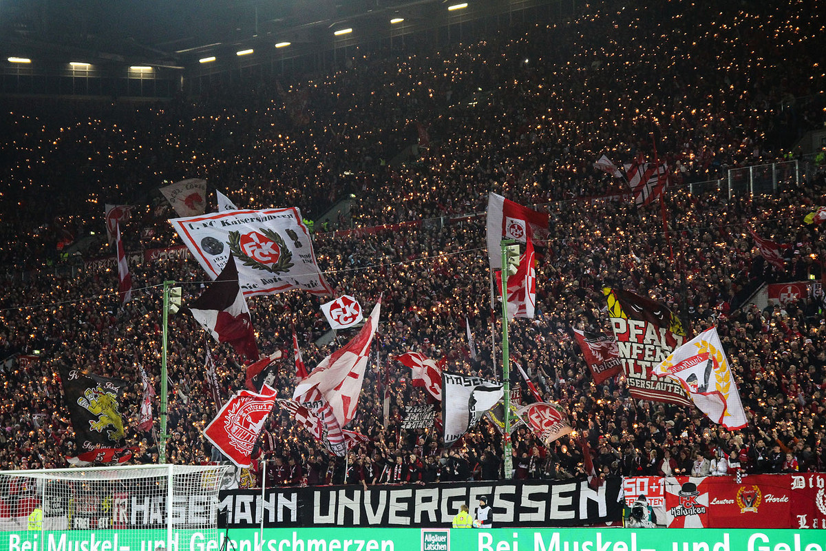 1-fc-kaiserslautern-1-fc-heidenheim-2-bundesliga-2022-2023-6