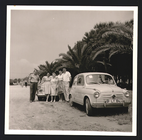 Fotografie Auto Fiat 600 Kfz Kennzeichen Berlin