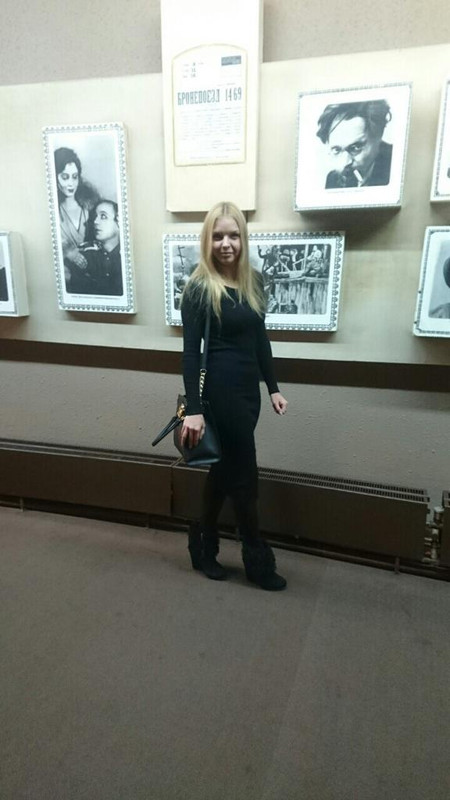 13C04B31-A760-404C-82EB-9E293C7EC25F