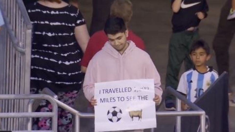 Fanático de Leo Messi viaja 2 mil kilómetros para verlo jugar... pero no sabía que no estaba en Miami
