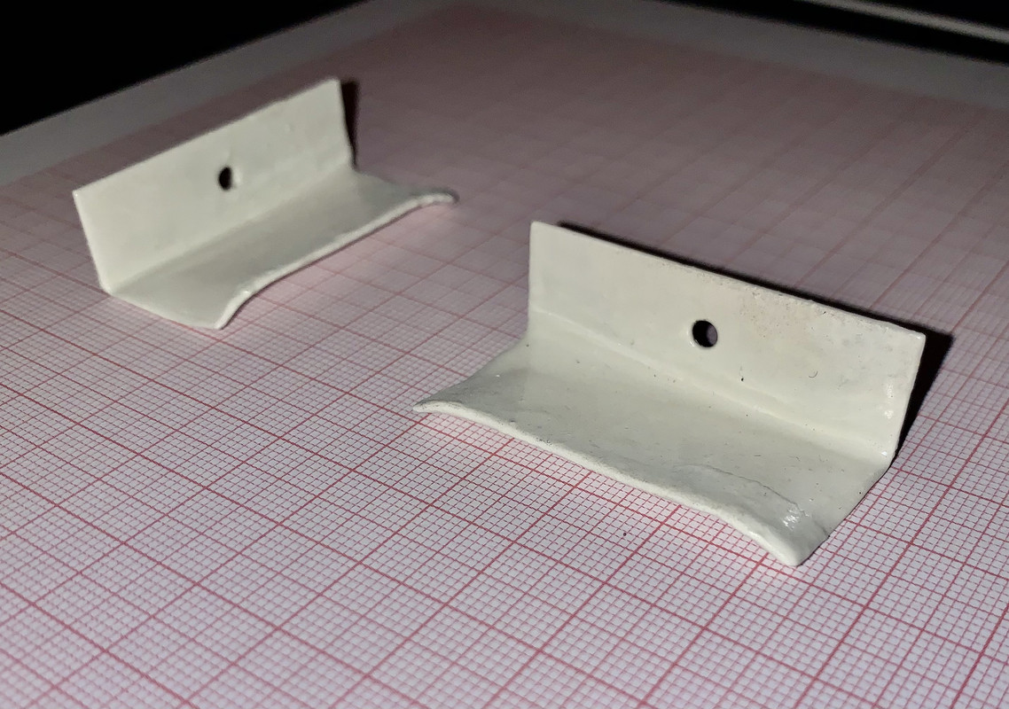 B5989649-529B-402E-B238-E1883232E48F