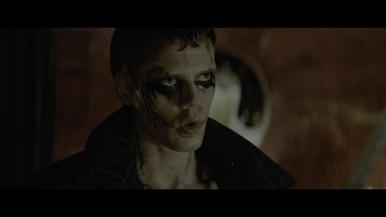 vlcsnap-2024-11-05-17h40m19s211