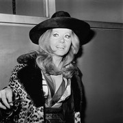 ingrid-pitt-b89