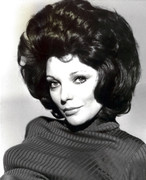 Joan-Collins-g12