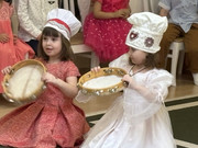 photo_5350759193700856548_y