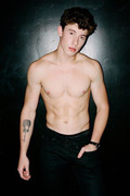 Shawn-Mendes-superficial-guys-74