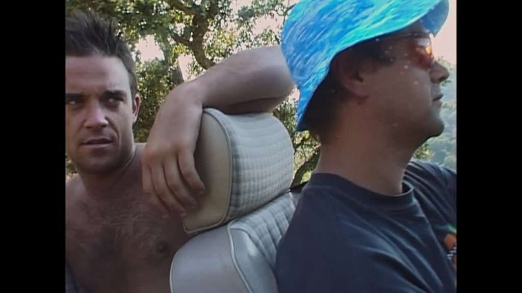 [Image: on7p9si1x8ex.jpg]