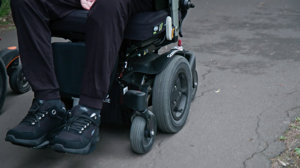 [Image: 12iw52pbixky.png]