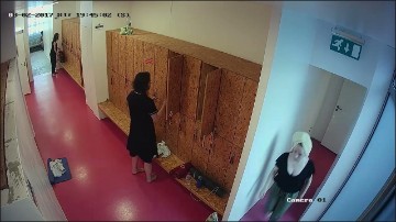 [Image: Voyeur55095081836.jpg]