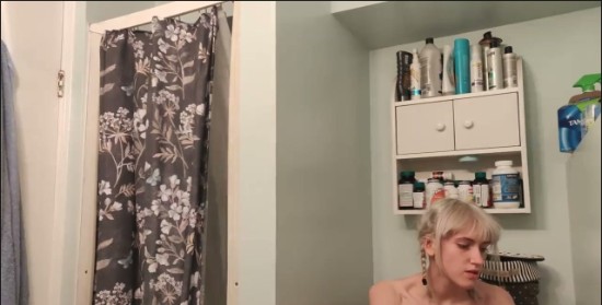 [Image: Voyeur14565080041.jpg]