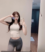 2020-04-15 02.39.55 2287771147877352322_7339200792