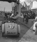 24 HEURES DU MANS YEAR BY YEAR PART ONE 1923-1969 - Page 9 29lm27-Tracta-Jean-Albert-Gregoire-Fernand-Vallon-5