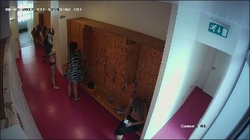 [Image: Voyeur51055114324.jpg]