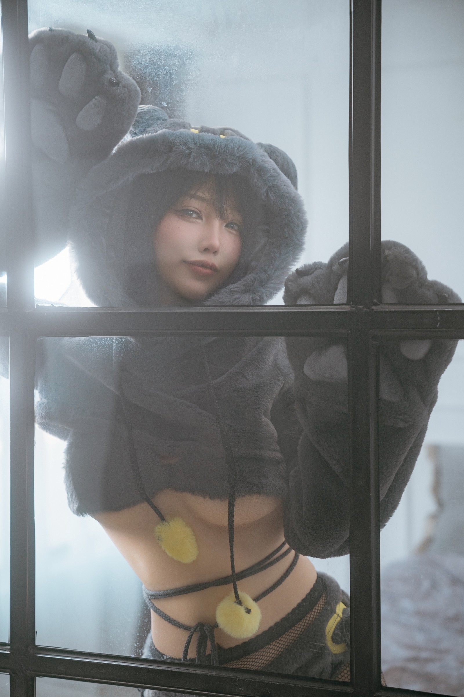 狐洛洛子 – 月之伊布 高清写真（45P-571MB）梦幻系人气主题图集插图1