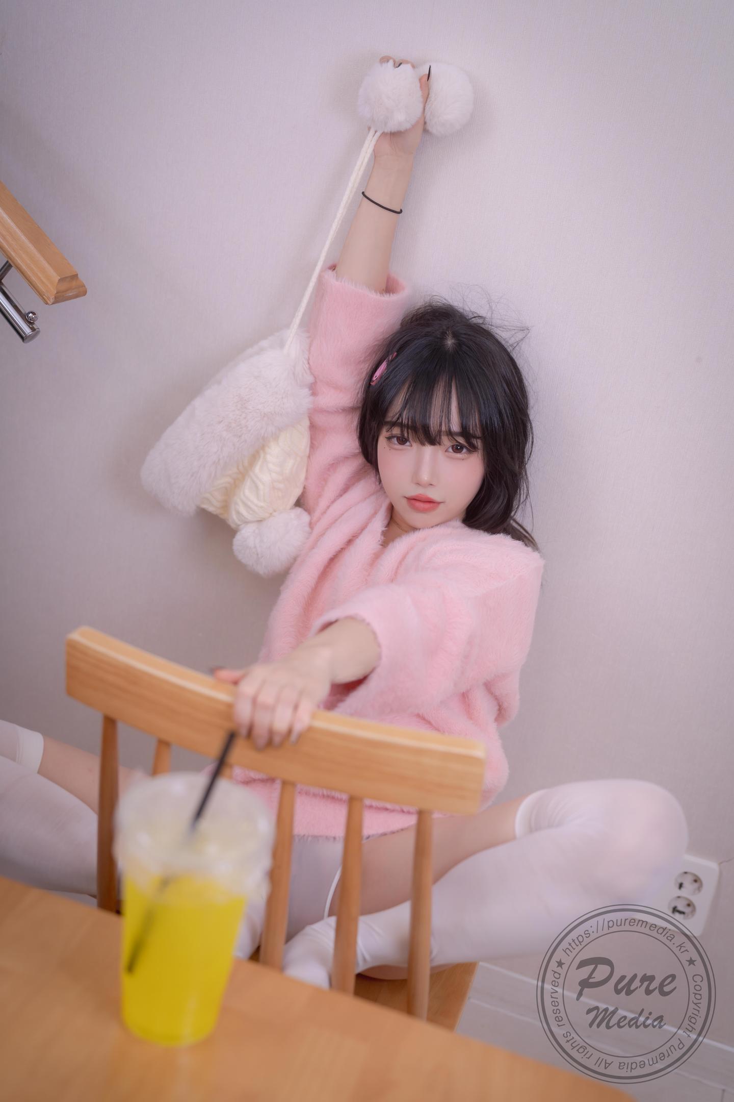 Jelly(젤리) NO.006 Pure Media Vol.266 - Cutie rabbit & Pink hole 54