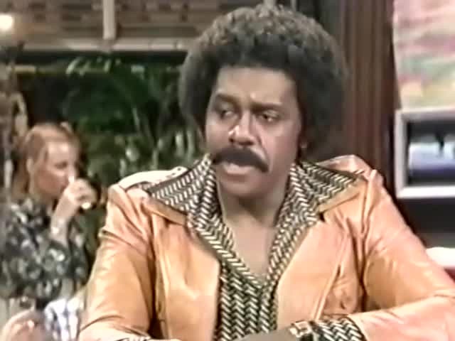 [Image: tlat7pu57c6v.jpg]