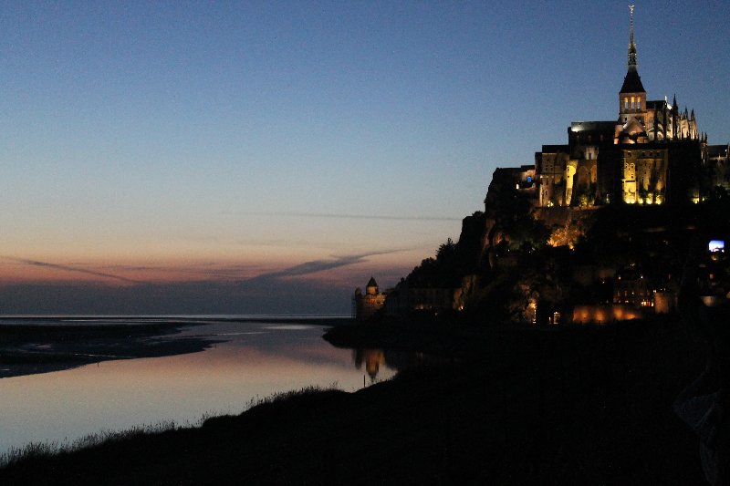 Por Normandía y Bretaña - Blogs de Francia - Día 3: Caen-Bayeux-Zona de Desembarco de Normandía-Huisnes sur Mer (8)