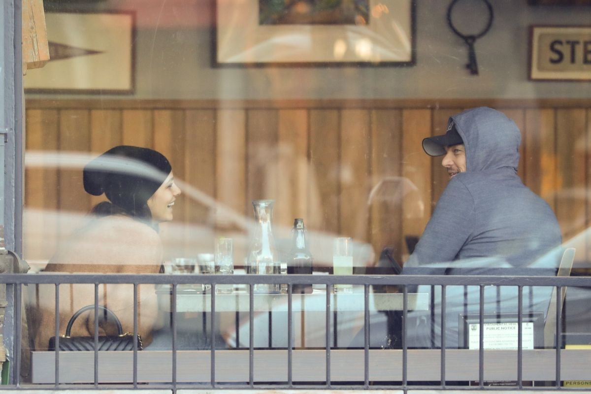 41DDA702-DA71-44A0-AE26-A36E9892CFA4