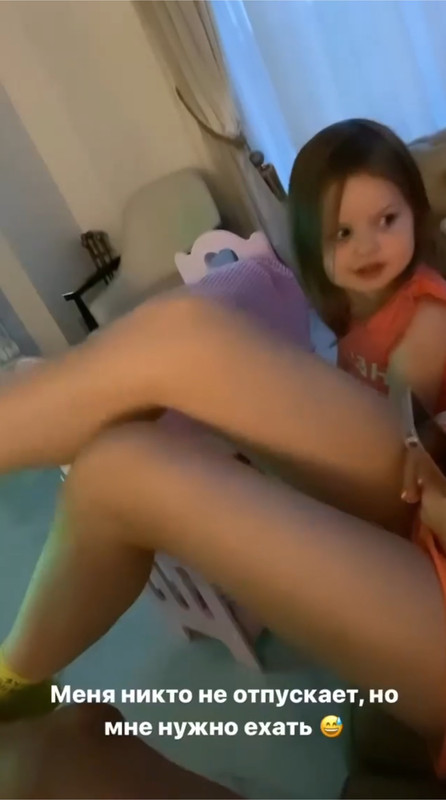 0967B4AD-EB72-411D-9ABD-0EDFBD599128