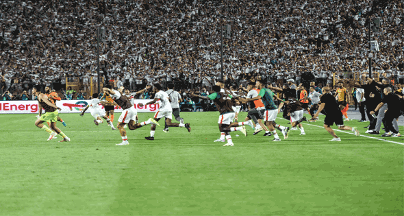ليلة بيضاء في ميت عقبة.. الزمالك يعانق المجد ويتوج بطلاً للدوري العام بجدارة واستحقاق
