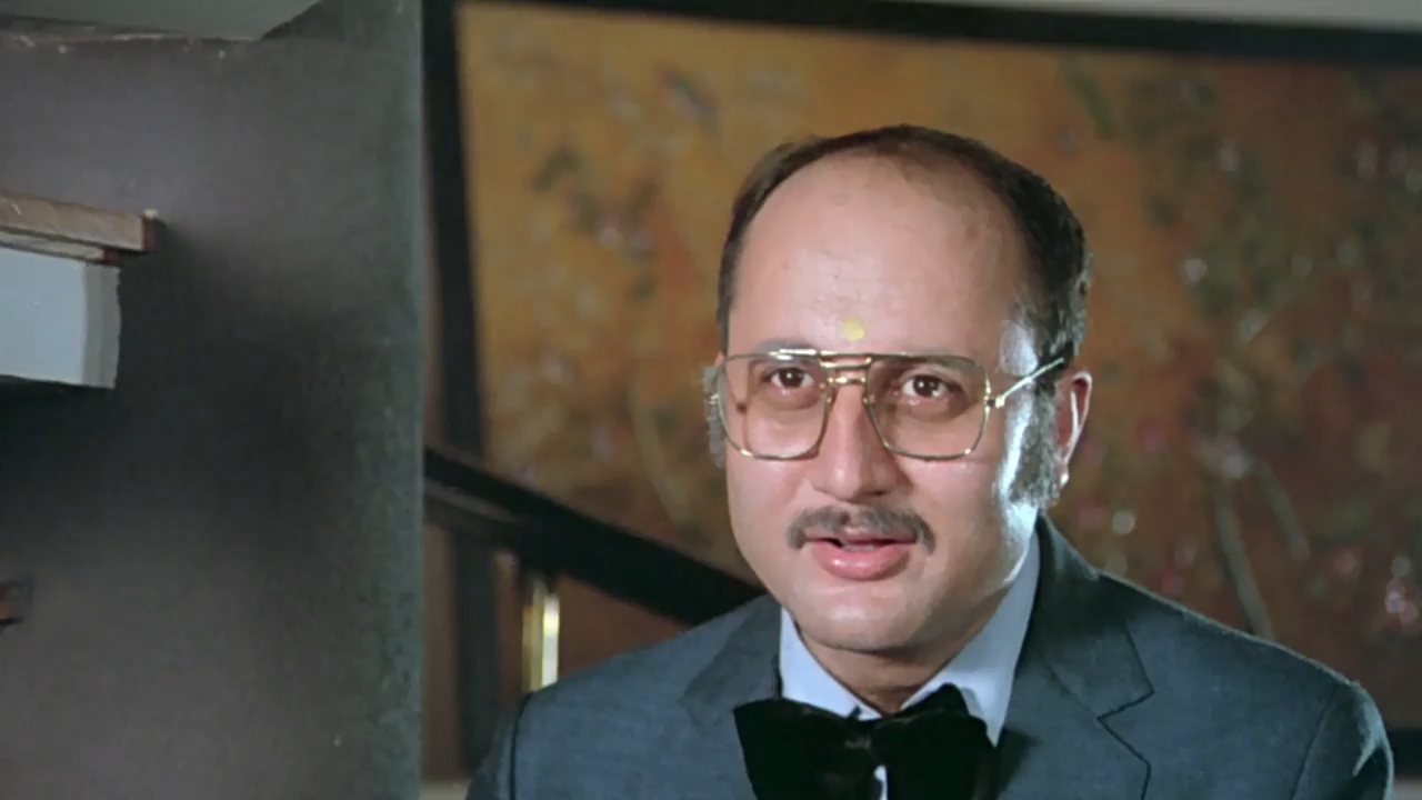 Aakhree Raasta 1986 WebRip [Hindi] 480p 720p ESub Screenshot