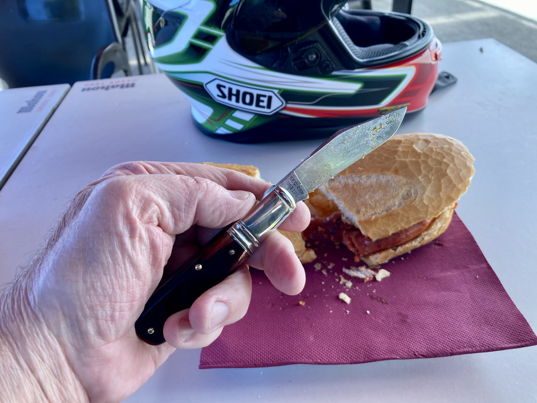 35049A42-CC6B-4088-BFDC-6B71FB194742