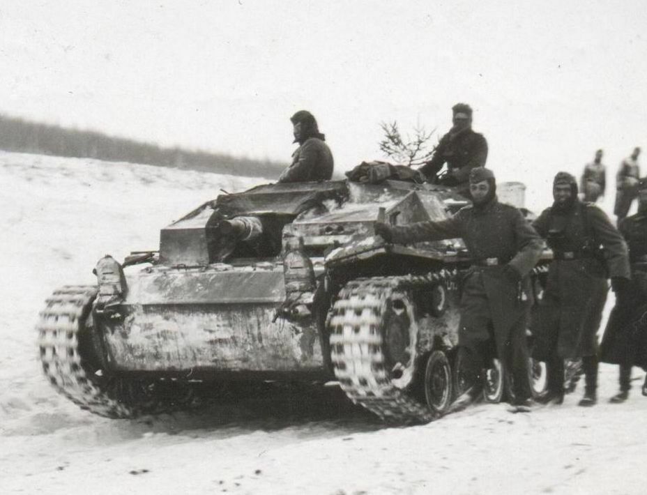 Foto Sturmgeschütz 3 III Panzer Winter Ostfront Russland Wehrmac