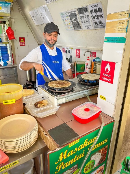 penyediaan lempeng di gerai pantai timur