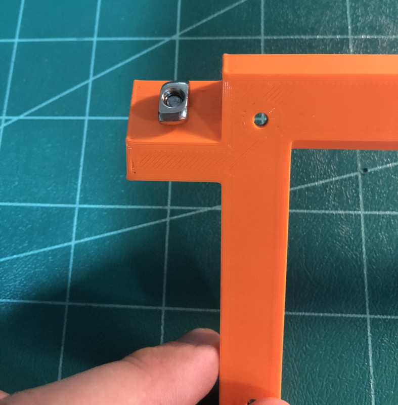 ender-3-v2-mount-t-nut.jpg