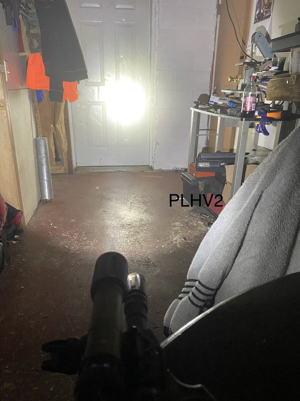 8C096078-06AF-4A82-8F53-97F995926D91