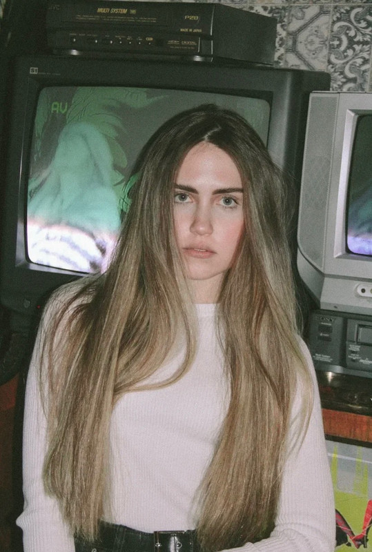 2B6A91FE-B21B-49E5-B82B-CCB601209732