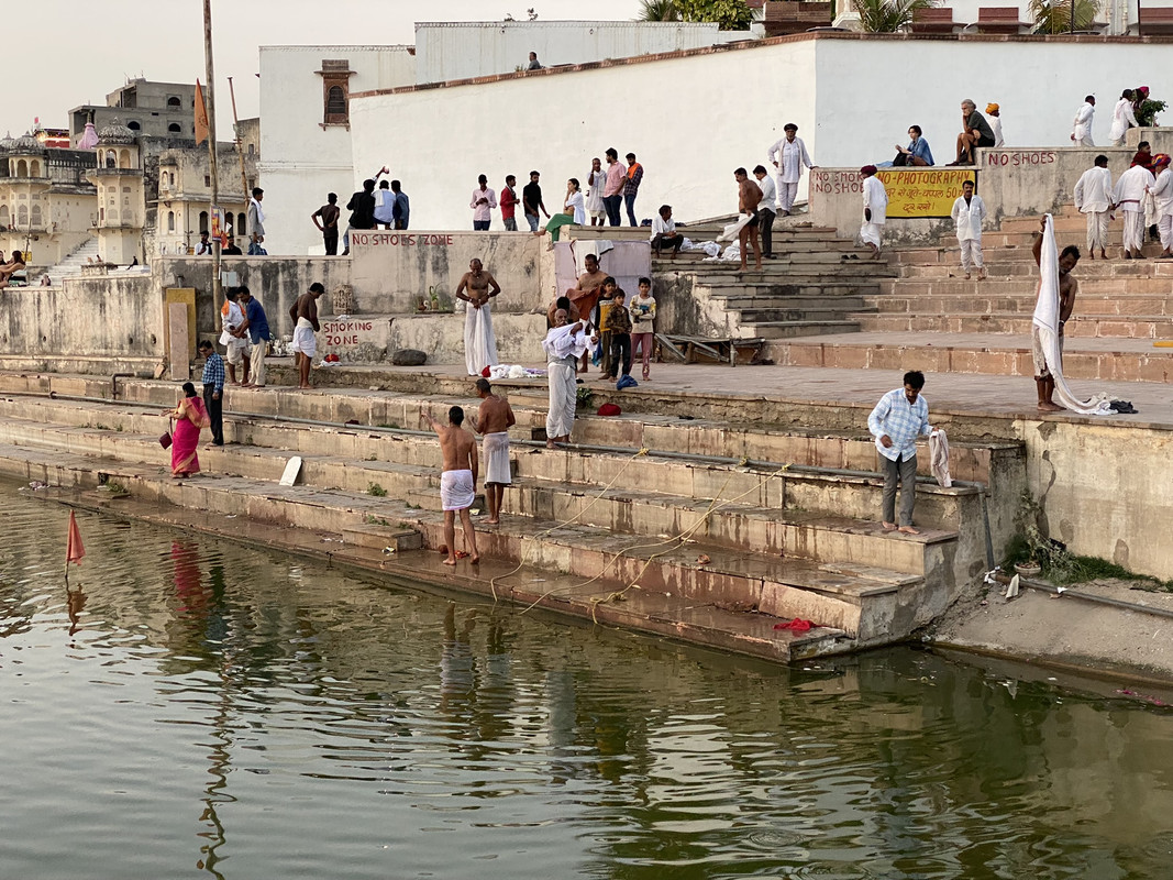 India: Un viaje esperado después de la pandemia - Blogs de India - Etapa 8 - De Udaipur a Pushkar: Experiencias espirituales en Pushkar (4)