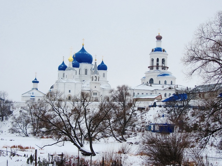 Новогодний Владимир - маленький снежный фоторассказ (+ Боголюбово и храм Покрова на Нерли)