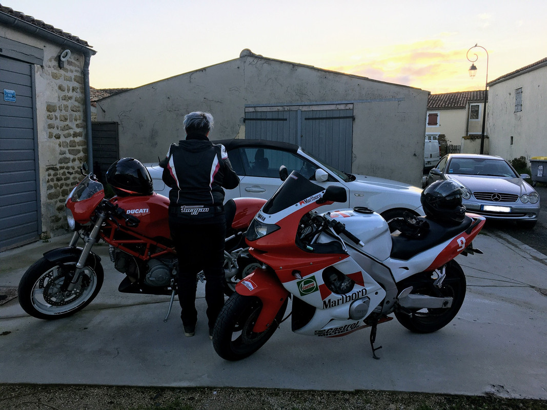 B2079EF9-7495-49CB-9EC6-AF6829ED3459