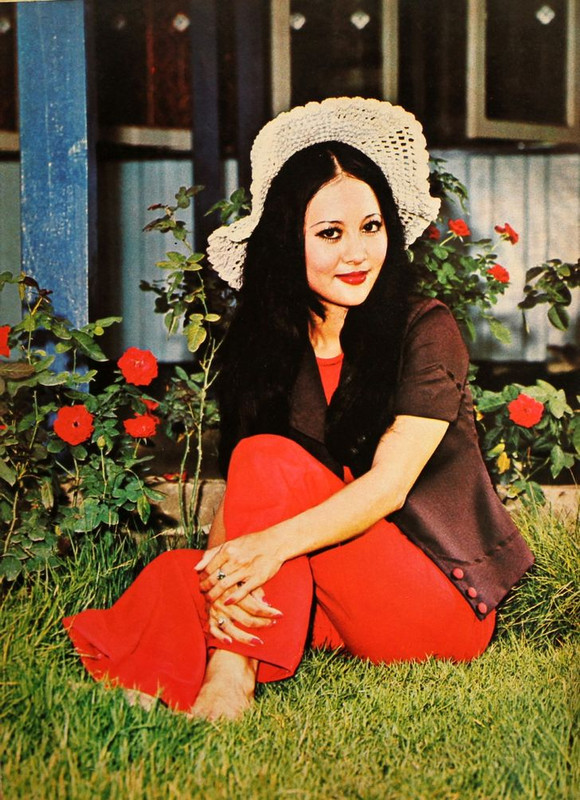 gal-9810774-20250703035124-9f3f657