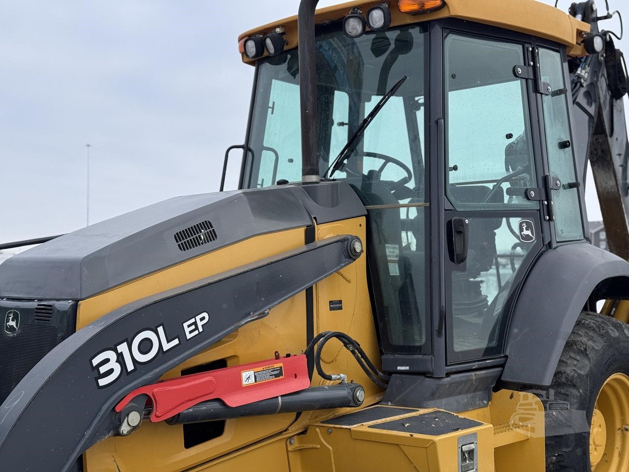 Vehicle thumbnail 10