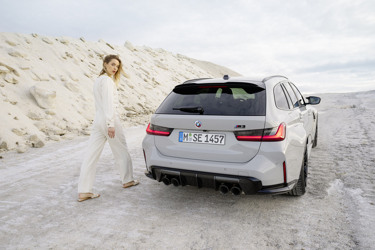 P90468132_highRes_the-first-ever-bmw-m