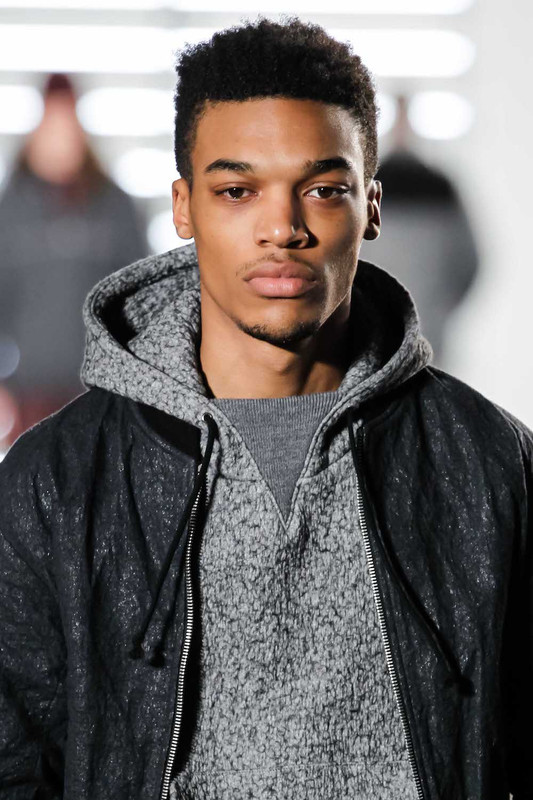 8-pria-afro-dengan-model-rambut-cepak-crew-cut-high-top.jpg
