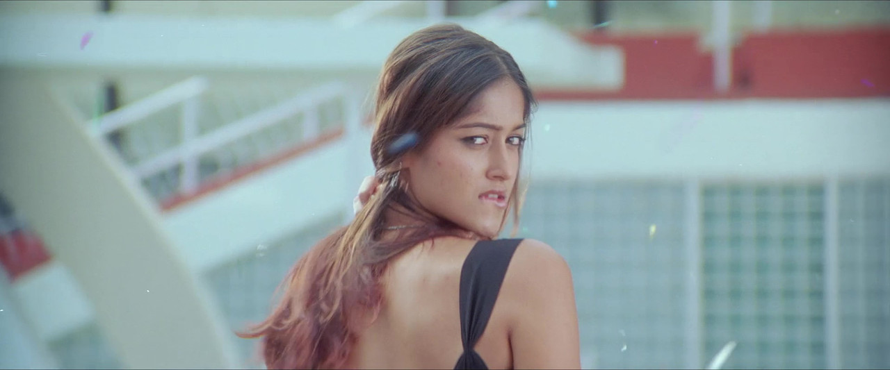 [Image: Ileana-39.jpg]