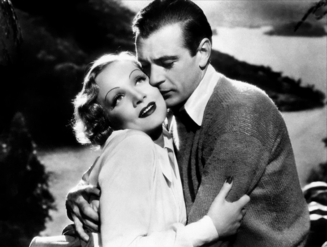 Marlene_Dietrich_b54